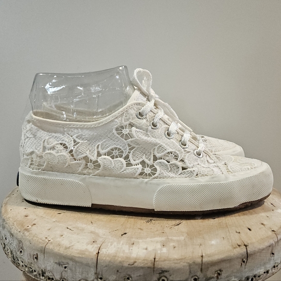 SUPERGA Vanilla Lace Sneaker Tennis Shoe 39 8 - Picture 5 of 6